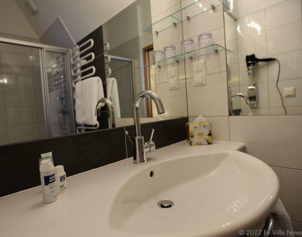 Villa Nova - Hotel Garni ヴァイトホーフェン・アン・デア・イプス 部屋 写真